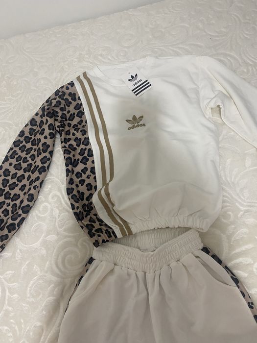 Adidas висока талия екип