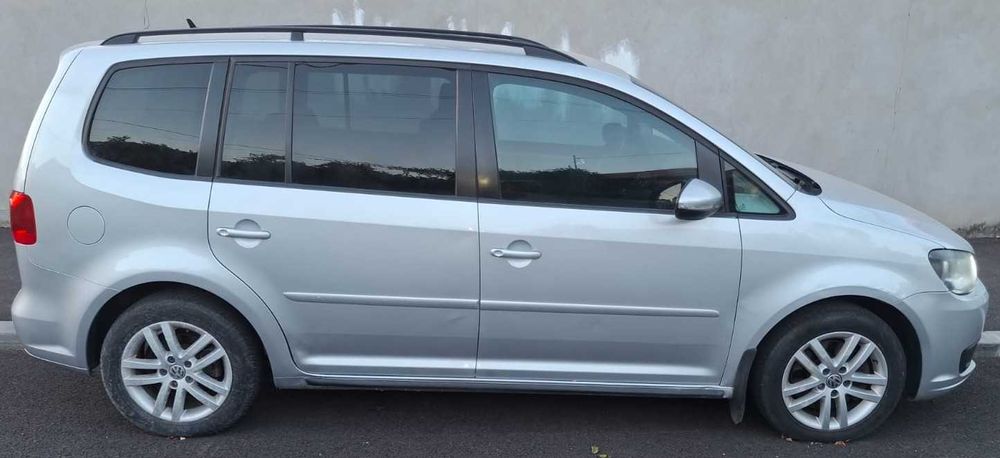 Vw Touran 2.0 automat an 2013