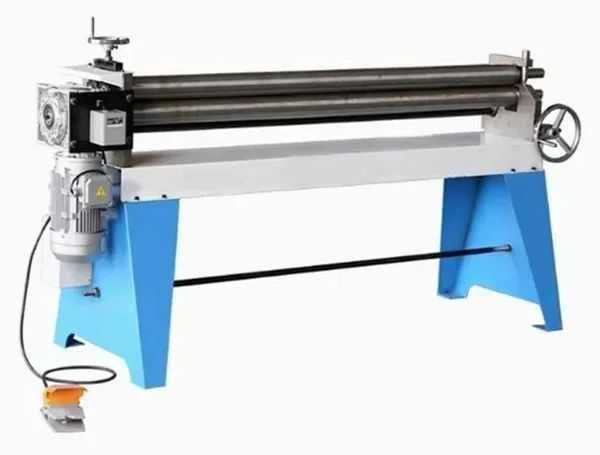 Вальцовочный станок W1G-1.5*1300 электро механические