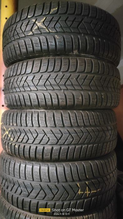 225 45 19. Pirelli  4buc si 255 35x20 Continental 2buc