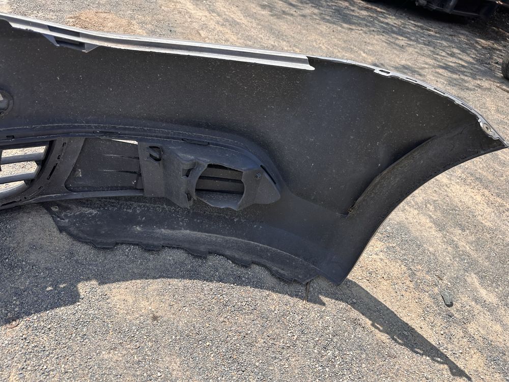 Предна броня фв джета 2012 / vw jetta