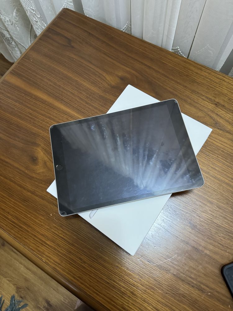 Ipad 9 64gb холати идеал