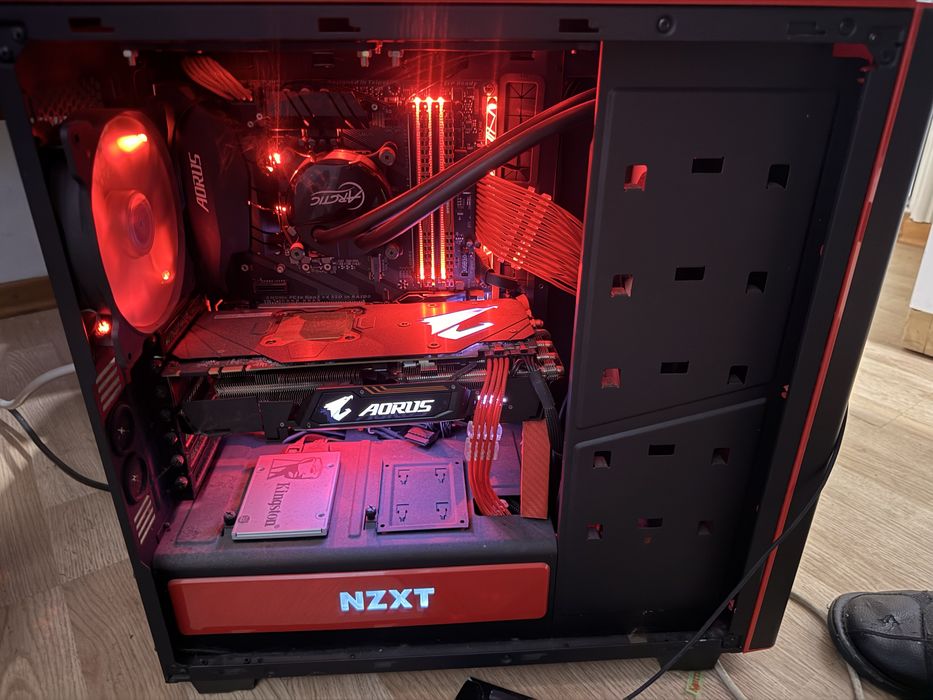 Настолен компютър i7700K / 1080 video Aorus