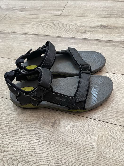 Sandale Teva 42 barbati