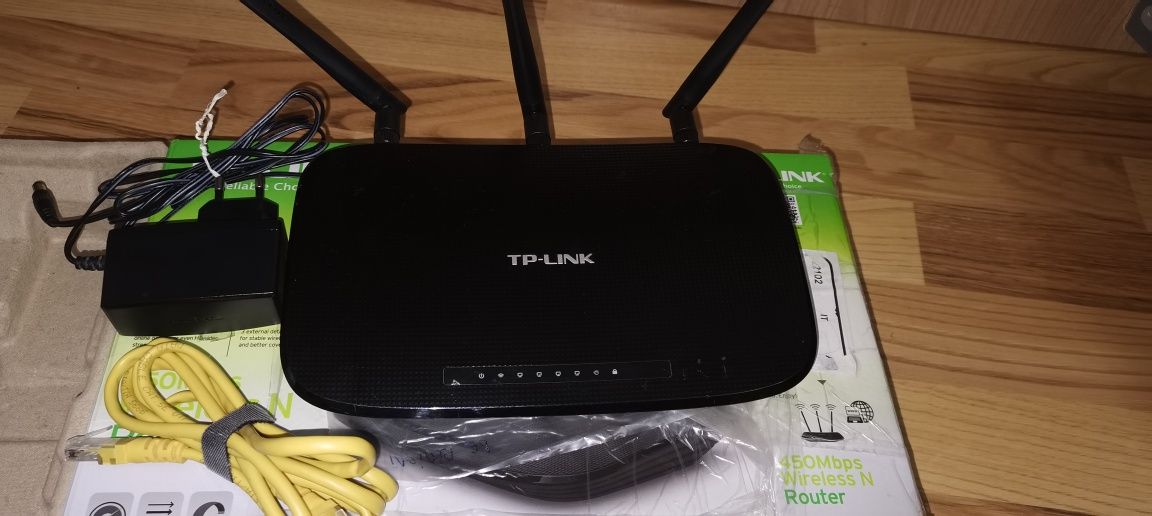 Router Wireless  Tp-Link si D-link