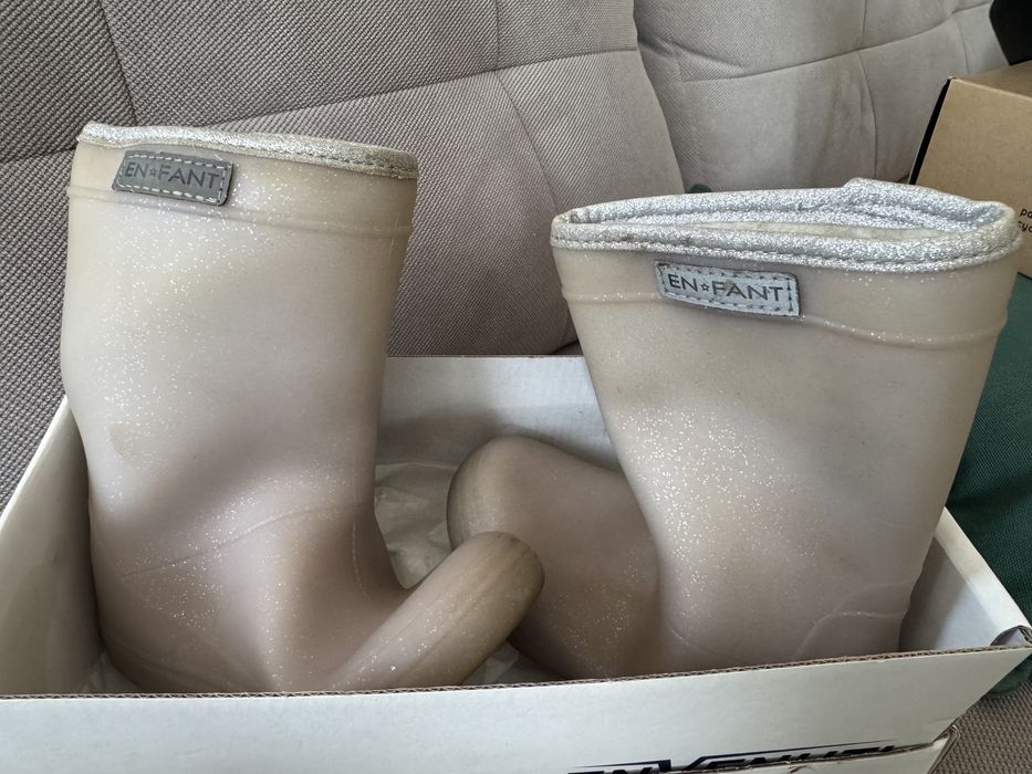 Cizme En Fant imblanite cu lana naturala marimea 26