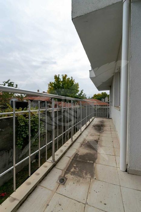 Тристаен апартамент в жк. Обеля № 28645