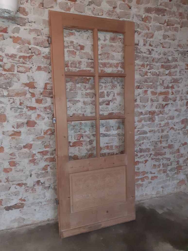 Vând 2 uși camera