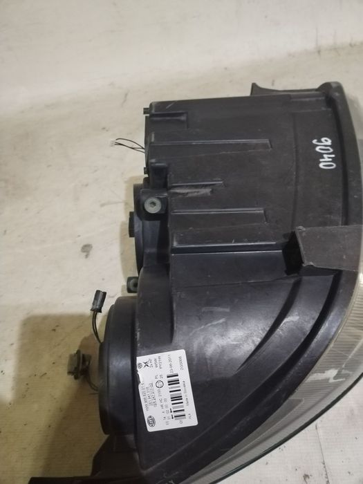 Far dreapta VW Crafter, 2007, 2008, 2009, 2010, 2011, 2012, 2013, 2014, 2015, 2016, 2017, cod origine OE 2E1941016.