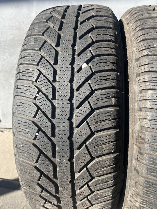 2 бр. зимни гуми 205/60/16 Semperit DOT 2219 6 mm