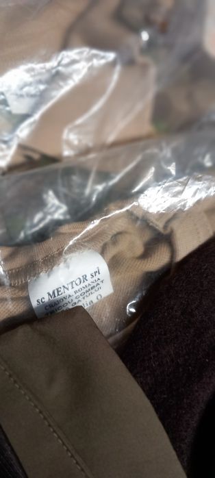 Tricouri,basca,boneta,cravata