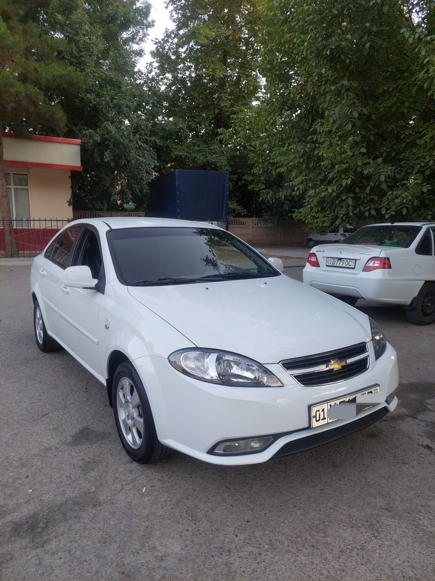 Jentra sotiladi srochna gaz bor