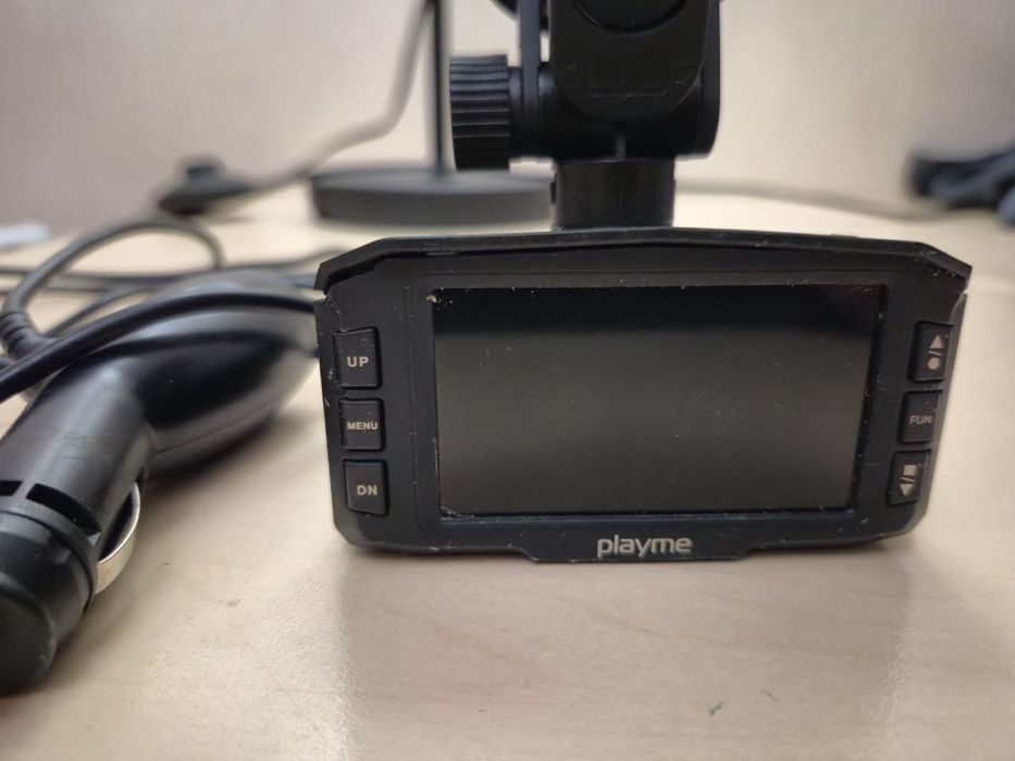 Видеорегистратор с радар детектором