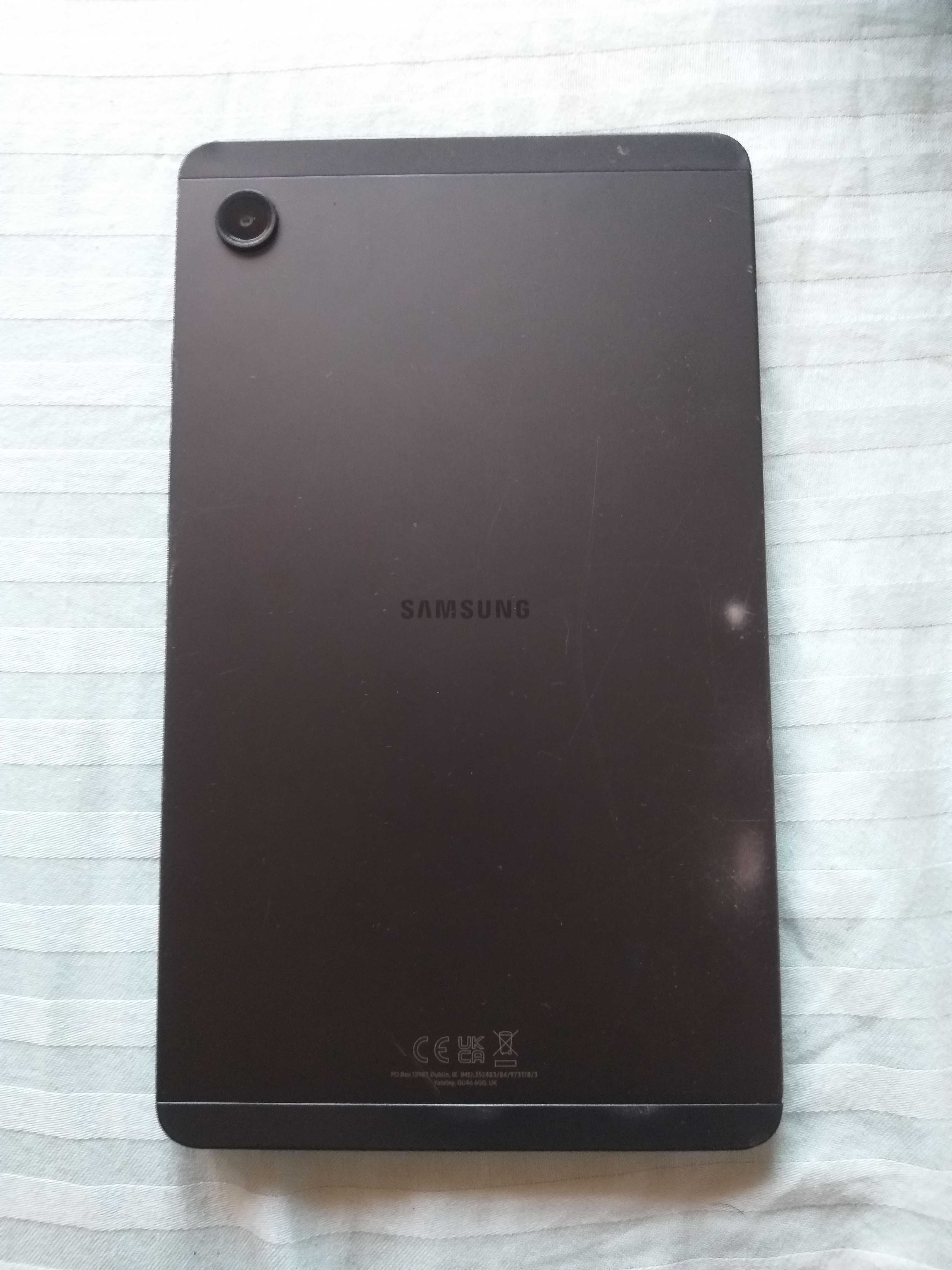 Vând tabletă samsung A9 lite 64gb