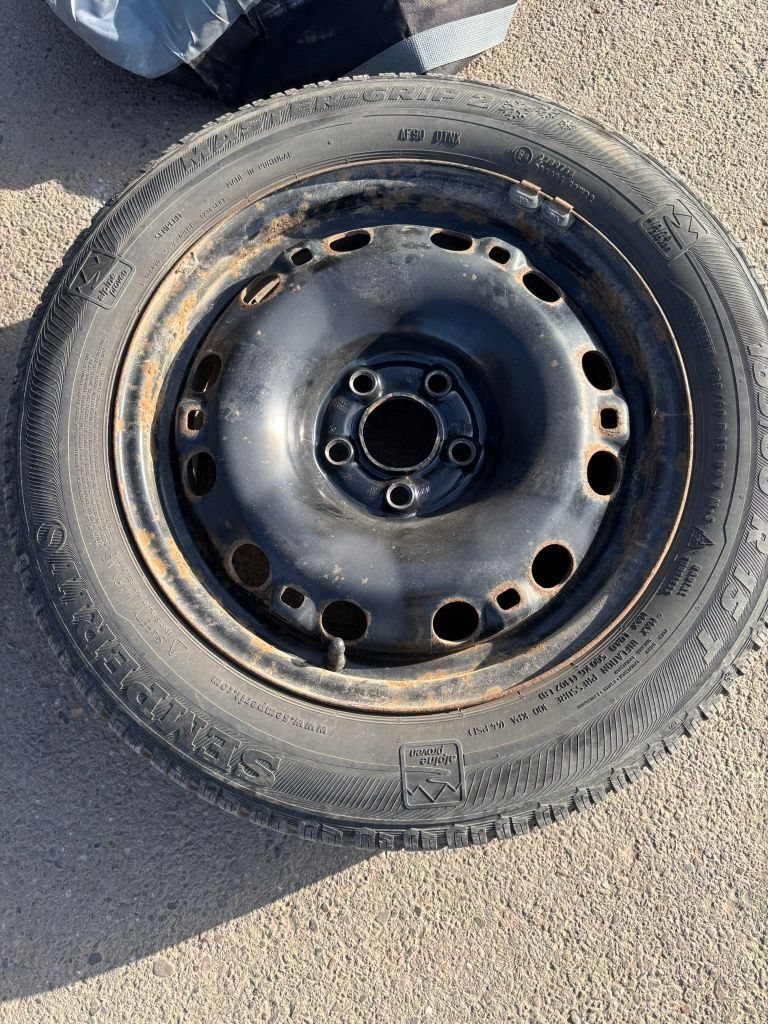 Vand set jante 15 cu anvelope 185/60/15