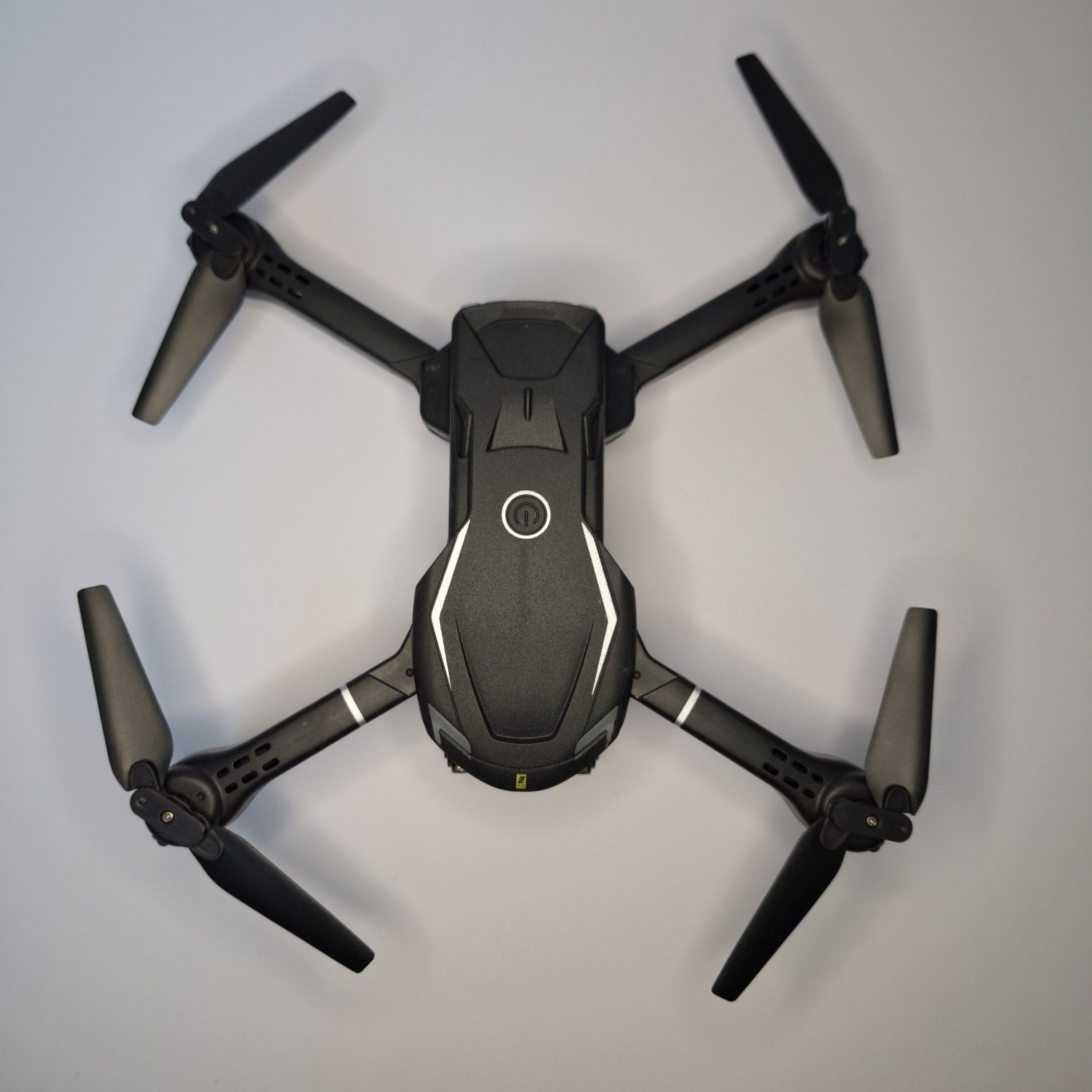 Дрон FalconEye с множество функции