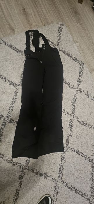 Vând pantaloni dama ski