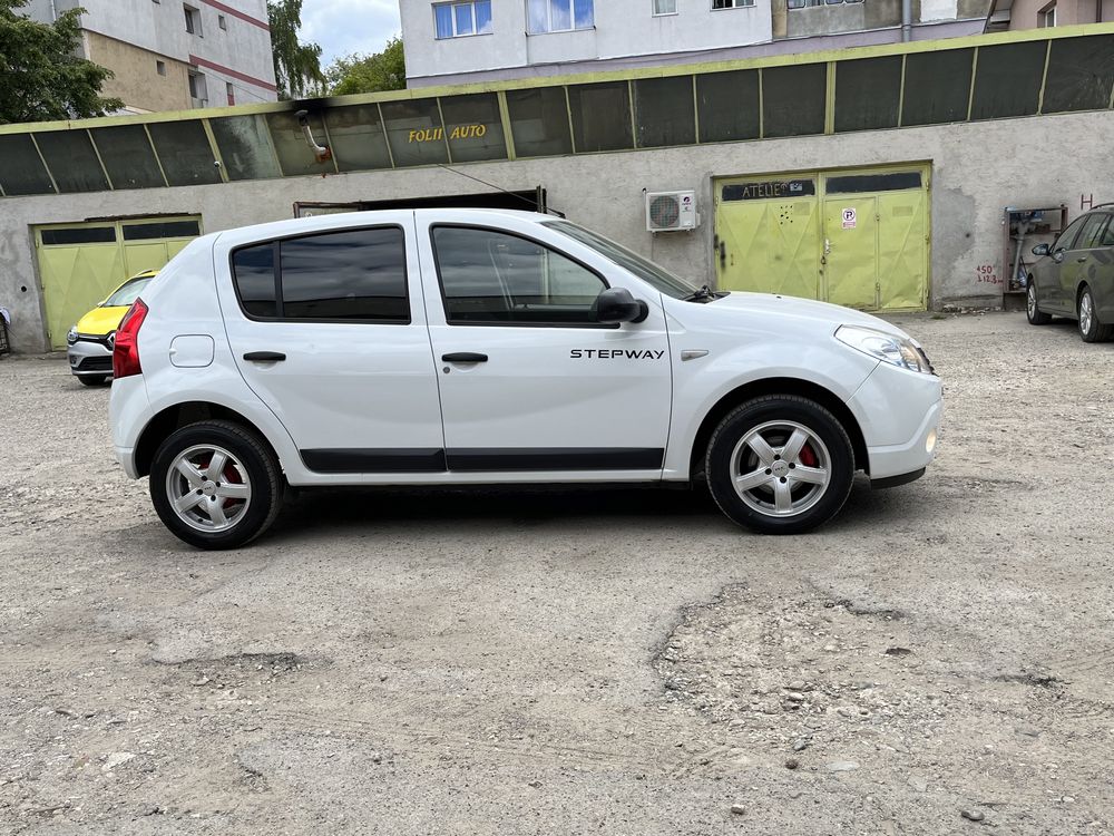 Dacia Sandero 1,2 benzina