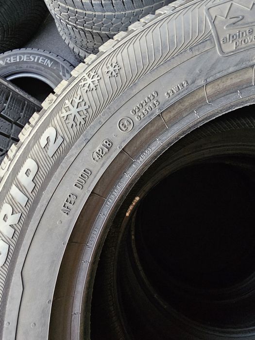 215 65 R 17 Semperit Iarna