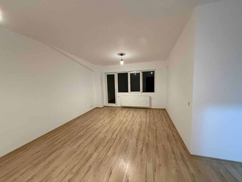 Apartament cu 3 camere de inchiriat in zona Centrala a Voluntariului