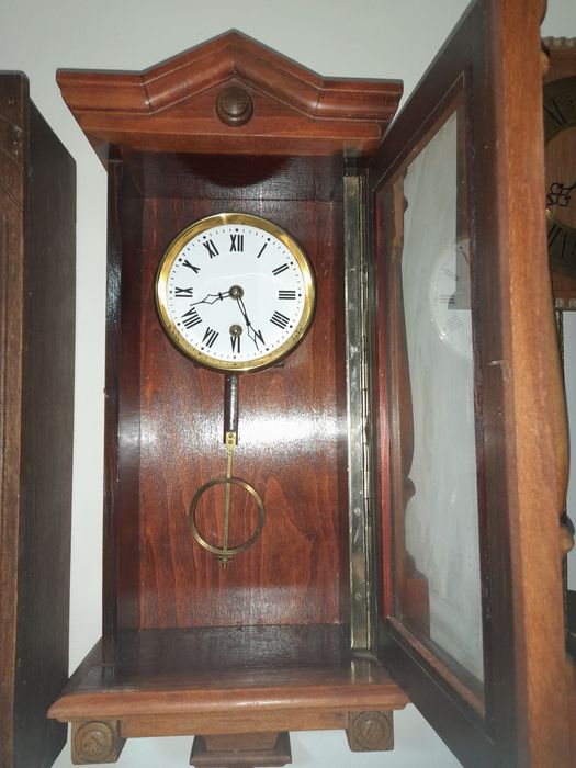 Vând ceas mecanic regulator