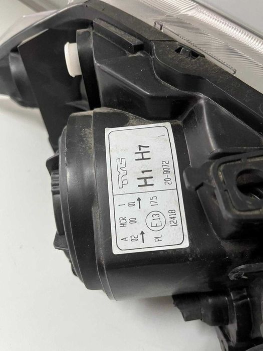 Far stanga Renault Megane 2 2006 2009