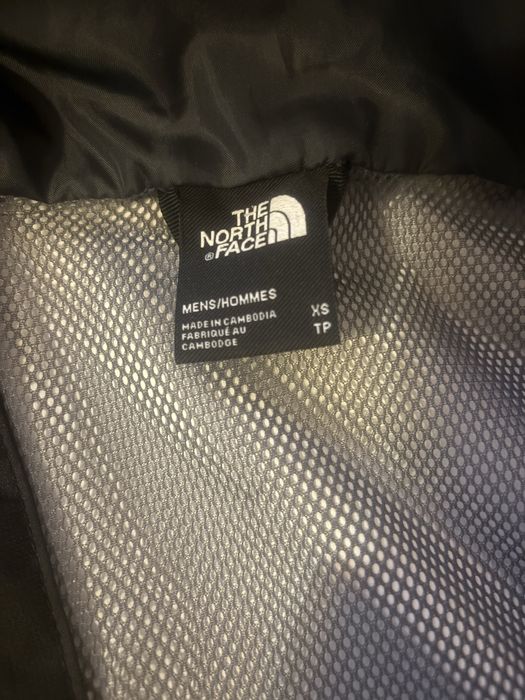 Продавам два екипа