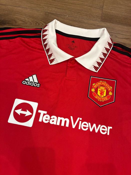 Нови оригинални екипи и горнища на Манчестър Юнайтед