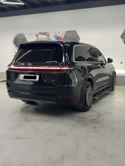 L9 max 2023 yil qora