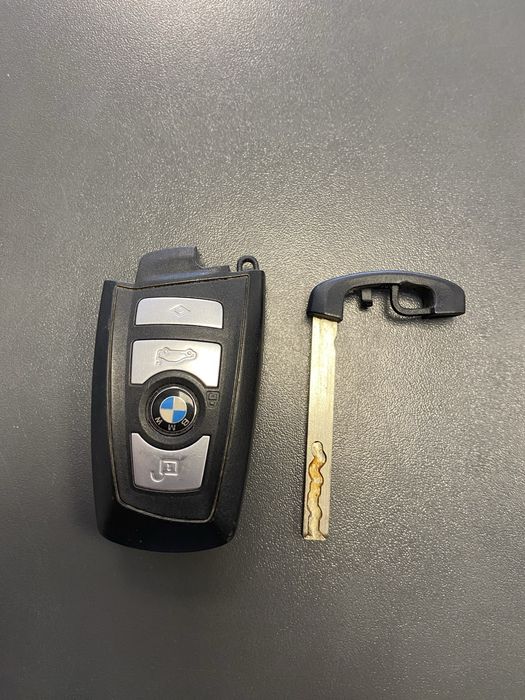 Ключ BMW F10 оригинален