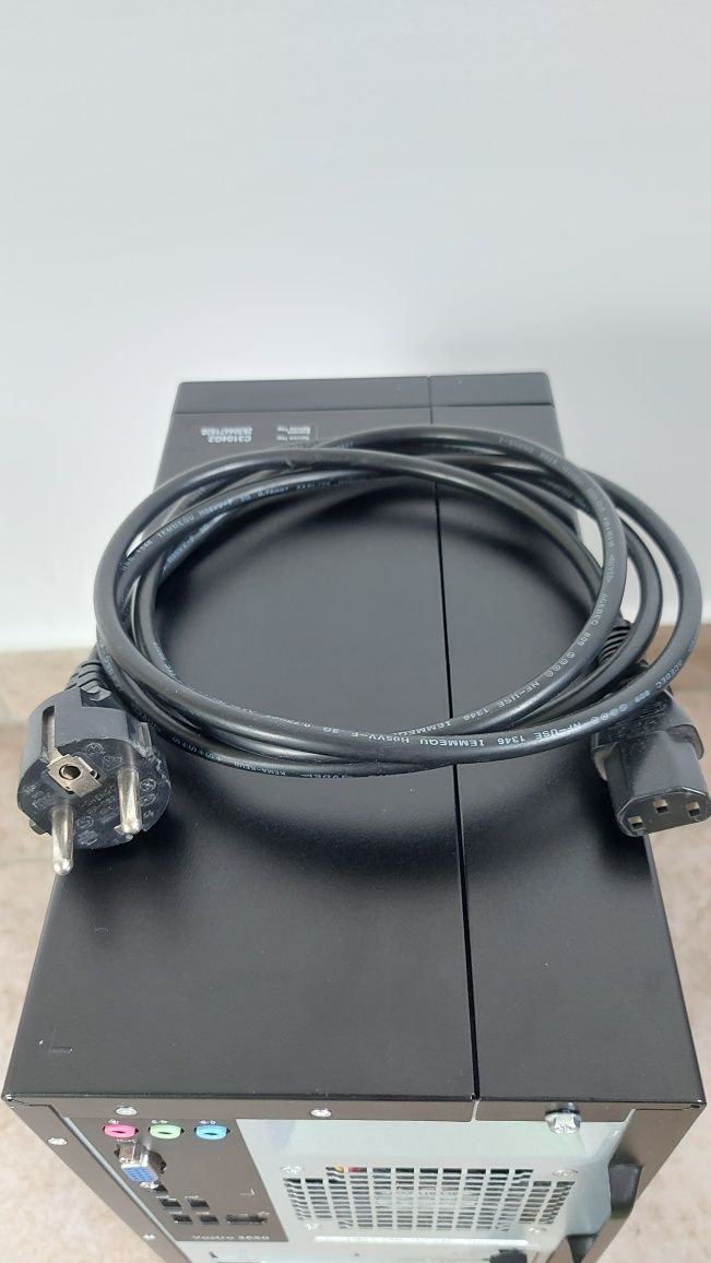 Calculator PC Dell Vostro 3650 home / office + cablu alimentare cadou