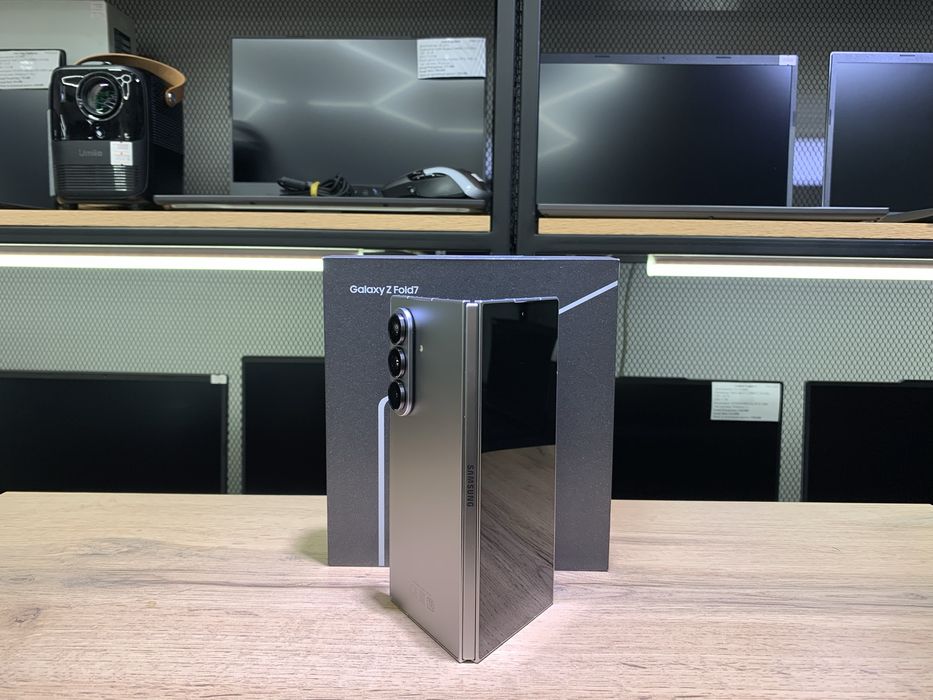 Samsung Z Fold7, 256 GB, контрактный, ЗАБЛОКИРОВАН, 1194/А10