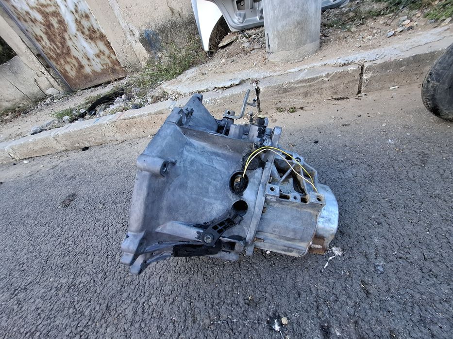 Скоростна кутия Пежо / Ситроен 1.6 HDI