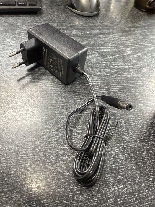 Блок питания 5.0V—- 4A, 20W