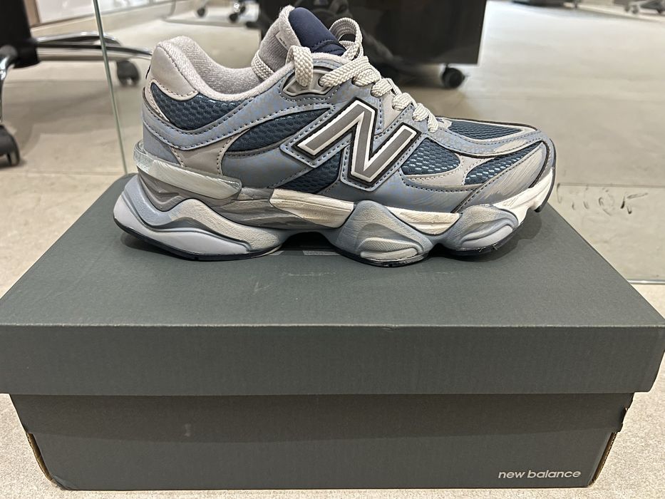 New Balance 9060