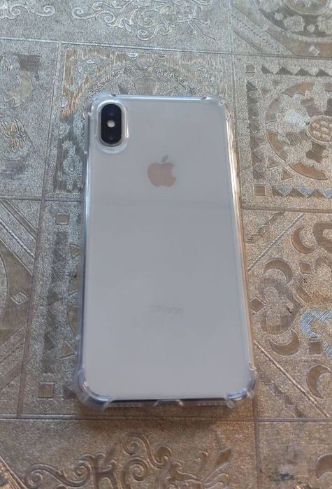 Iphone X holati ideal.