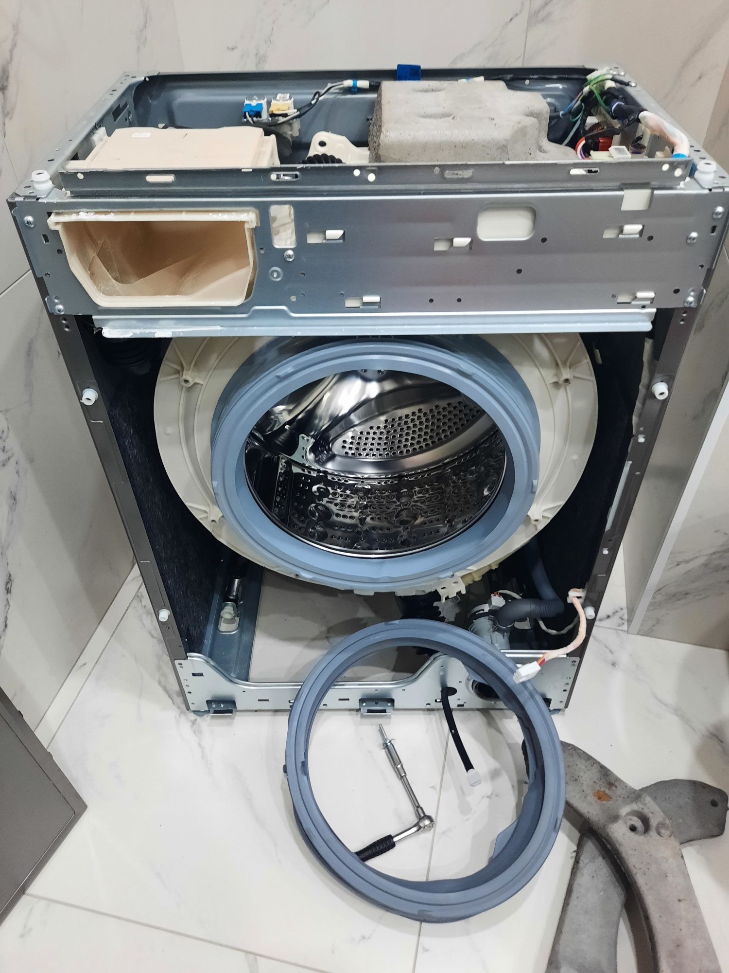 Ремонт стиральных машин автомат LG. Samsung
