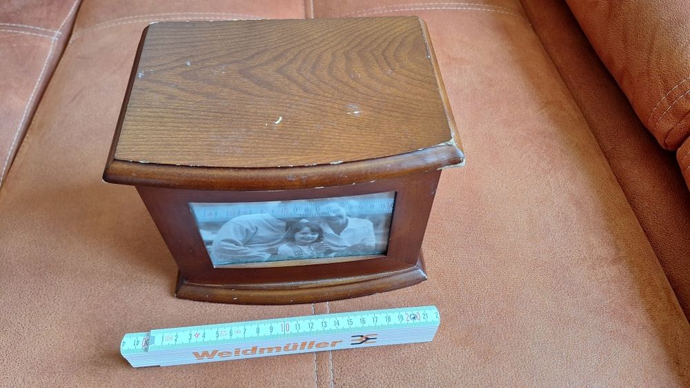 Cutiuta cu amintiri bijuterii valori