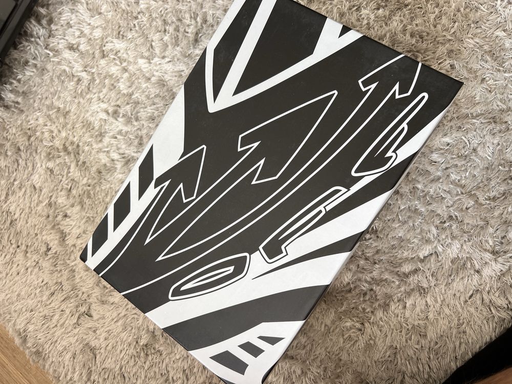 Off White Be Right Back обувки