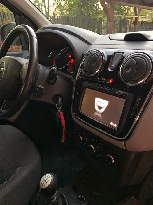 Dacia Lodgy Laureate