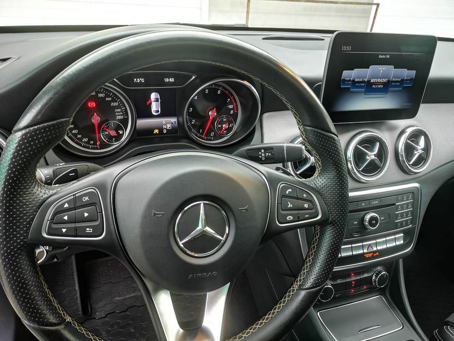 Mercedes Benz CLA200 Coupe 2018 Alb, 103000 km. Stare excelenta.