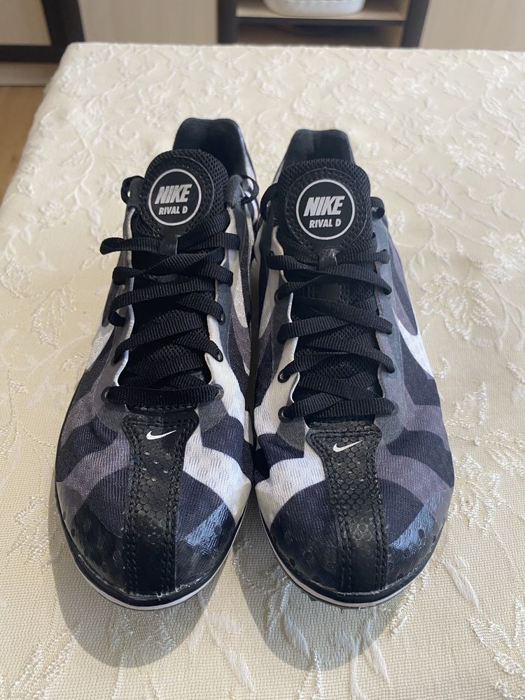 Шпайкове NIKE много запазени