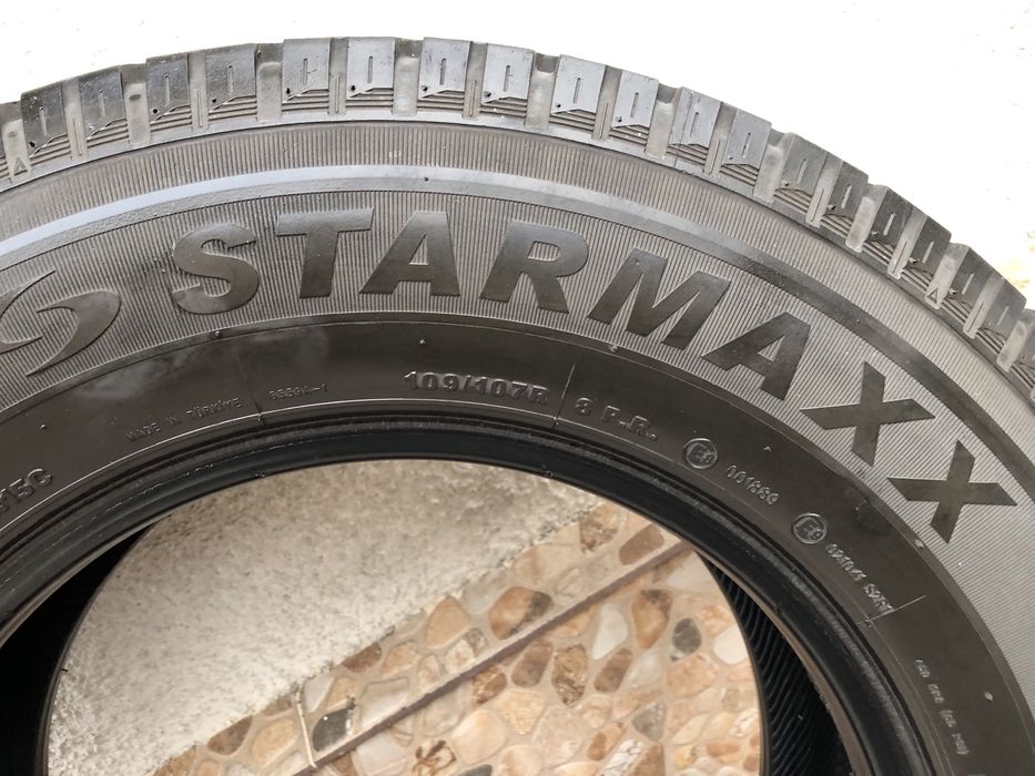 Anvelope/Cauciucuri 215 70 15C  Iarna , Sprinter1,Traffic,Master!