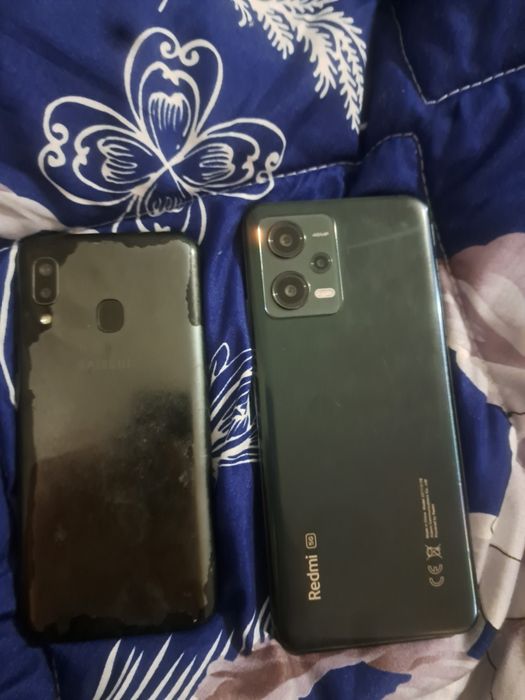 Vand telefoane de piese!!! Samsung a20e si redmi note 12 5g