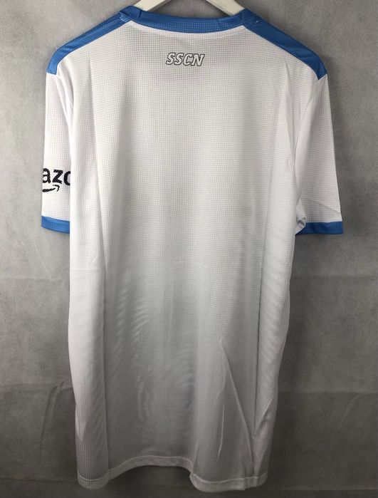 Футболна тениска