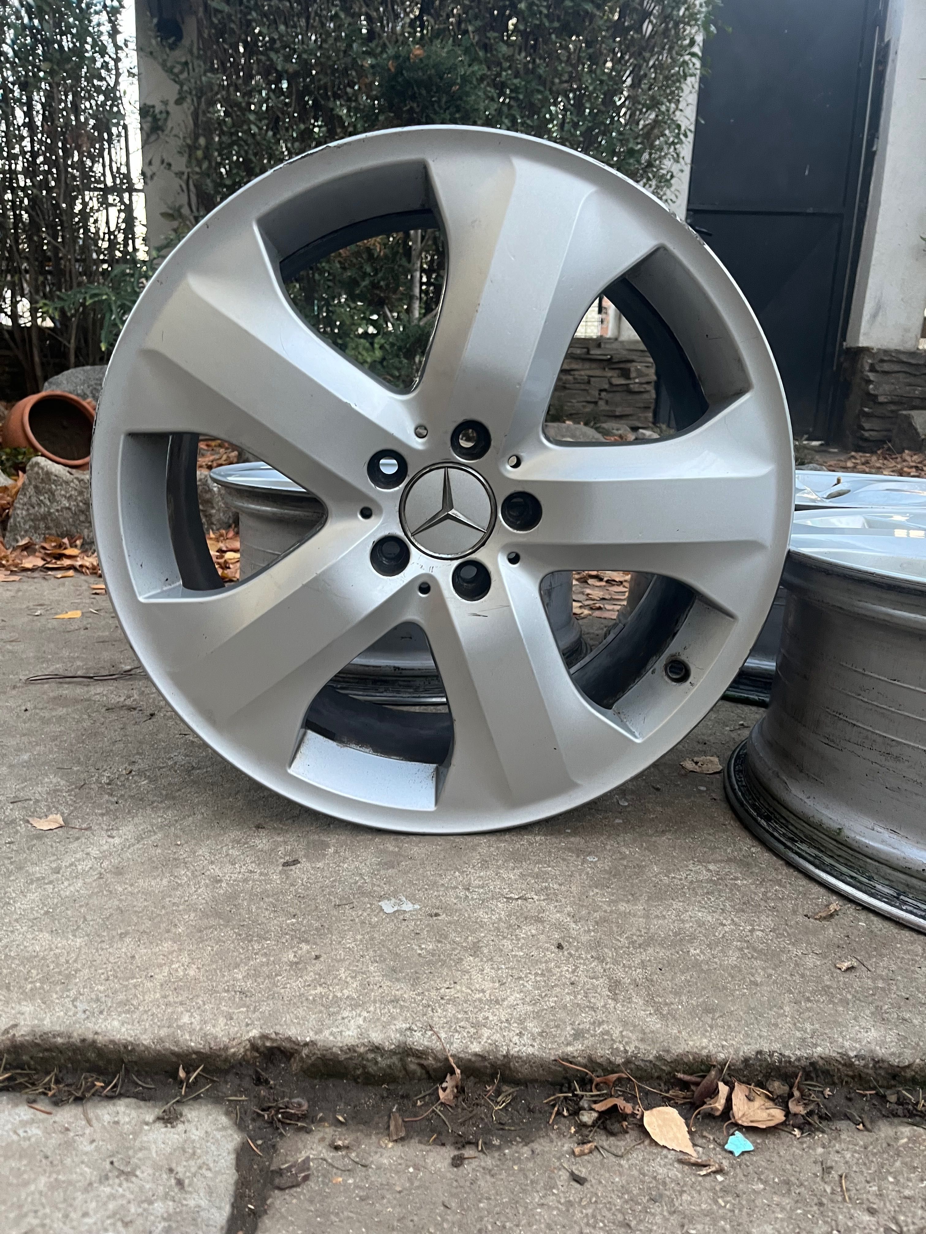 Оригинални ляти джанти Mercedes ML/R GL 19” 5x112