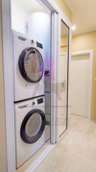 Атрактивна Цена!! Чудесен Имот! Четиристаен- Бриз