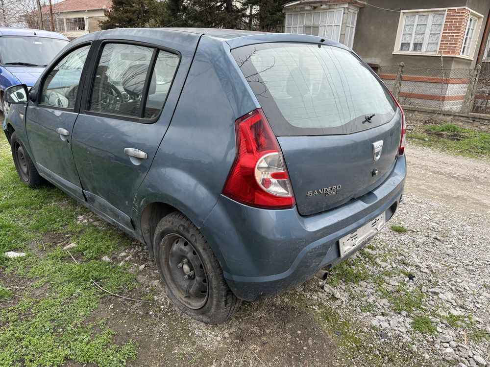 Dacia sandero бензин-гас