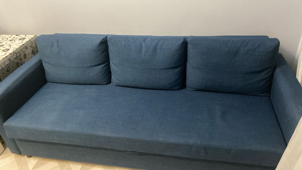 Продам диван Икеа