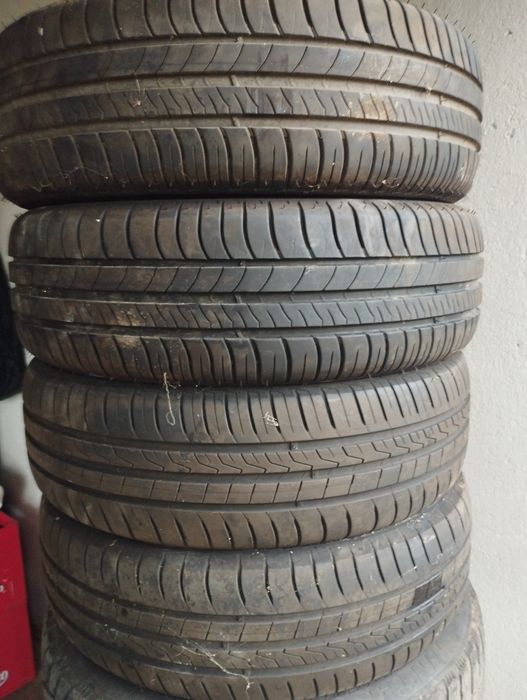 Летни гуми 195 65 15 2 бр Michelin energy i 2бр Hankook